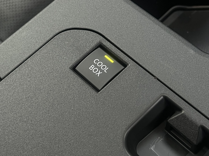 Toyota Land Cruiser D Invincible - U11714