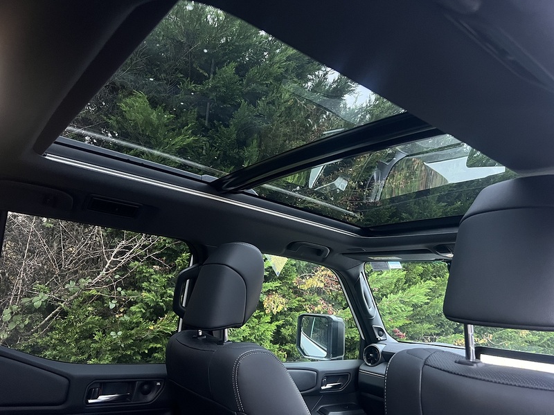 Toyota Land Cruiser D Invincible - U11714