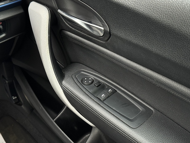 BMW 2 Series 218i M Sport - U11722