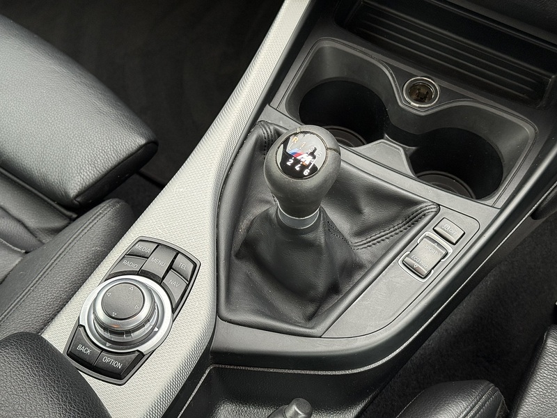 BMW 2 Series 218i M Sport - U11722