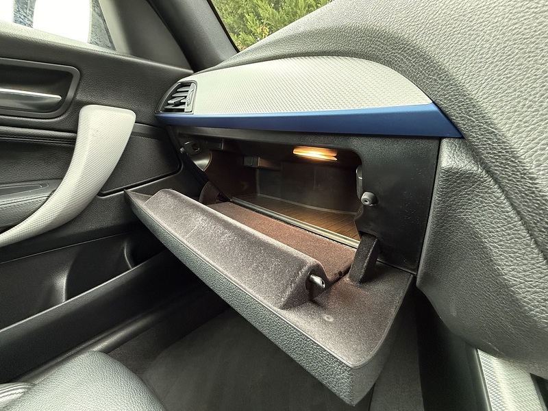 BMW 2 Series 218i M Sport - U11722