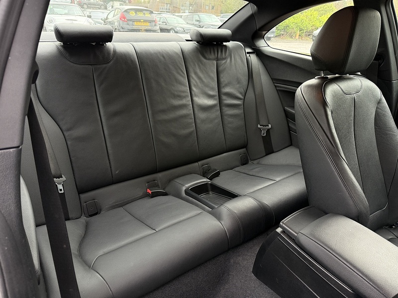 BMW 2 Series 218i M Sport - U11722