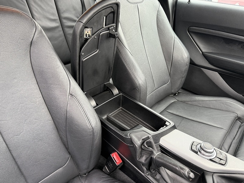 BMW 2 Series 218i M Sport - U11722