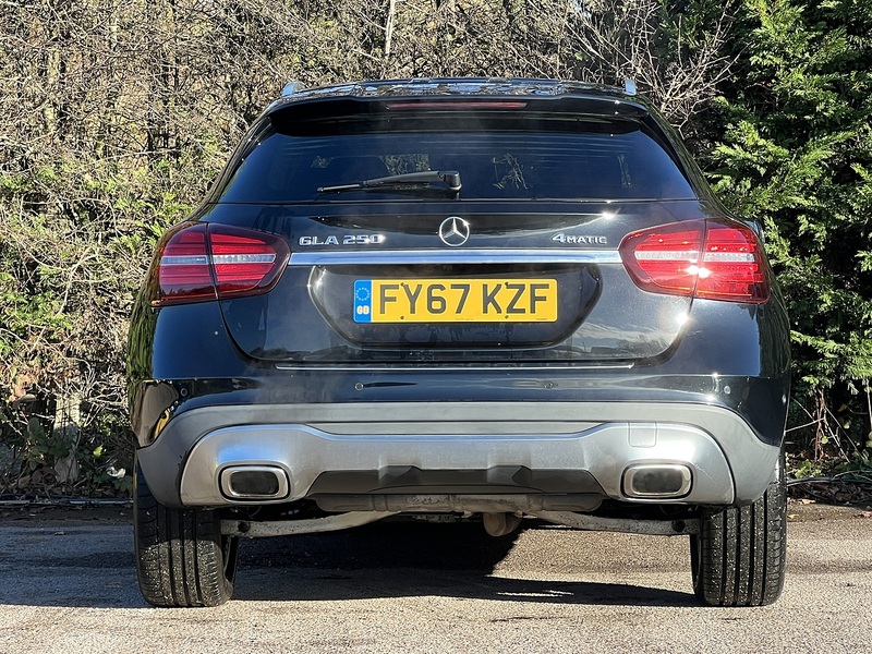 Mercedes-Benz GLA GLA250 Sport - U11723