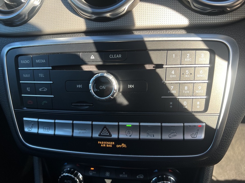 Mercedes-Benz GLA GLA250 Sport - U11723