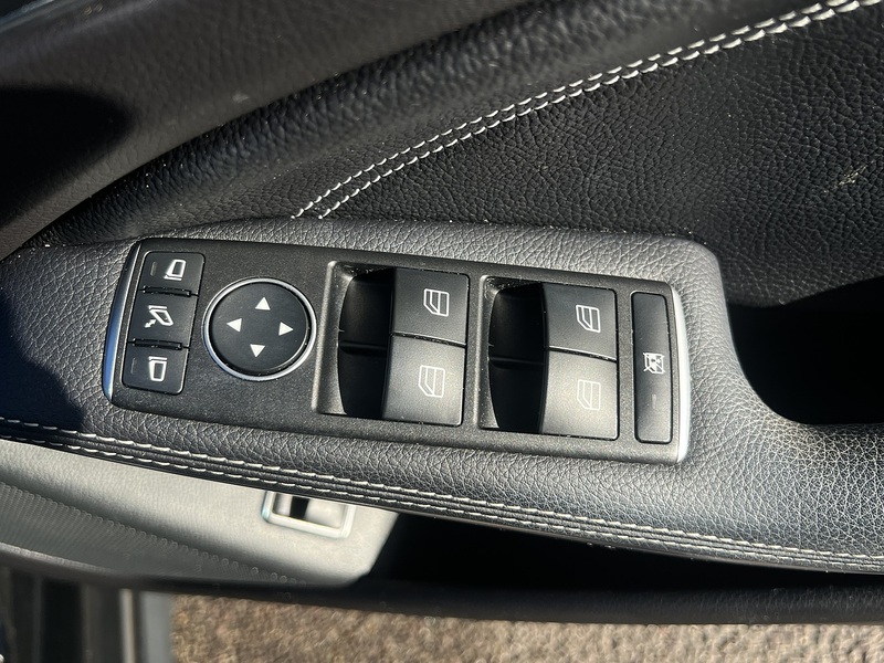 Mercedes-Benz GLA GLA250 Sport - U11723