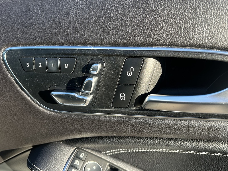 Mercedes-Benz GLA GLA250 Sport - U11723