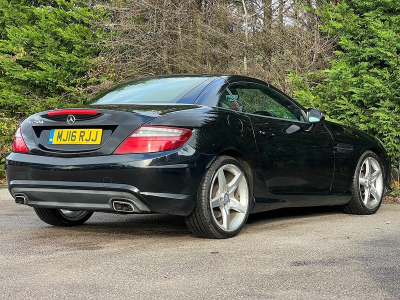 Mercedes-Benz SLK SLK250d AMG Sport - U11726