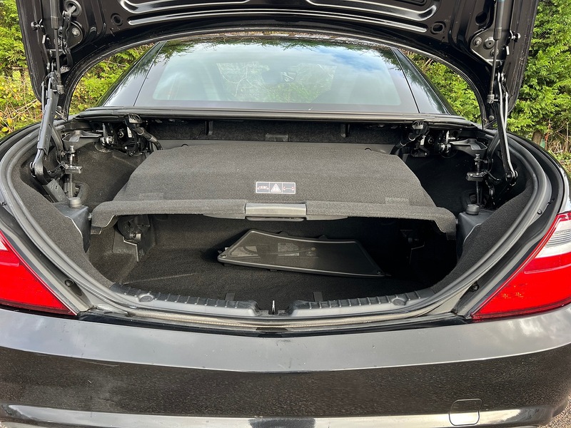 Mercedes-Benz SLK SLK250d AMG Sport - U11726