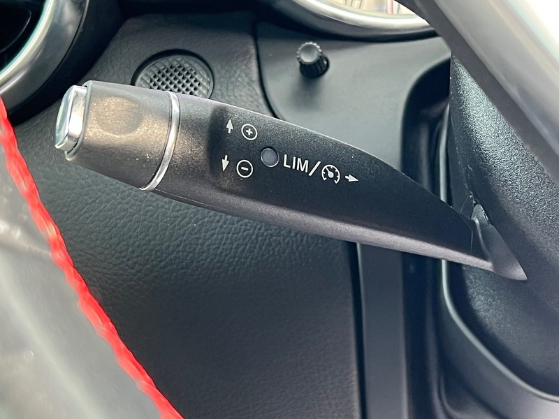 Mercedes-Benz SLK SLK250d AMG Sport - U11726