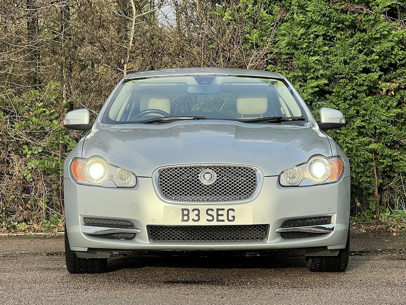 Jaguar XF d V6 Luxury - U11727