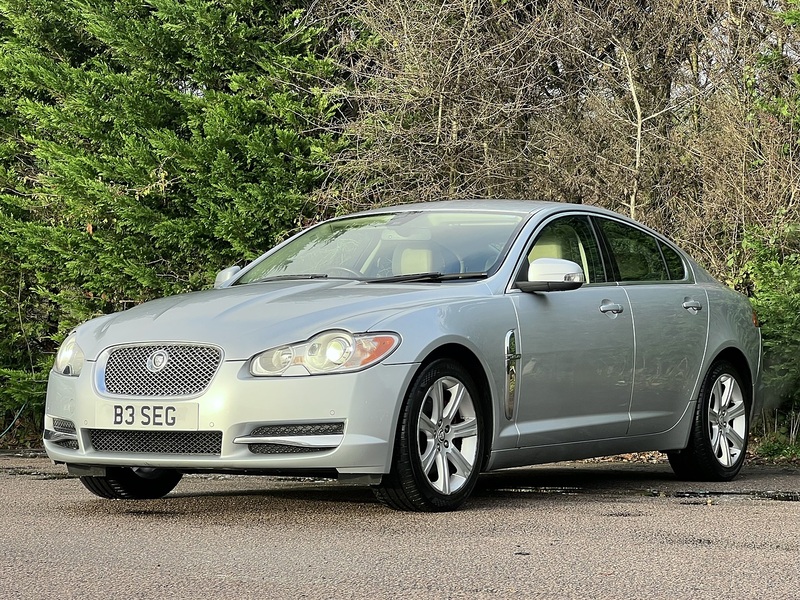 Jaguar XF d V6 Luxury - U11727