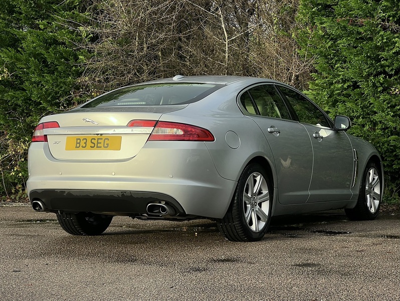 Jaguar XF d V6 Luxury - U11727