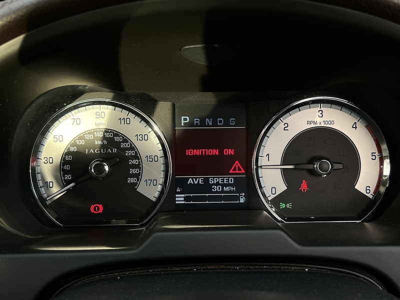 Jaguar XF d V6 Luxury - U11727