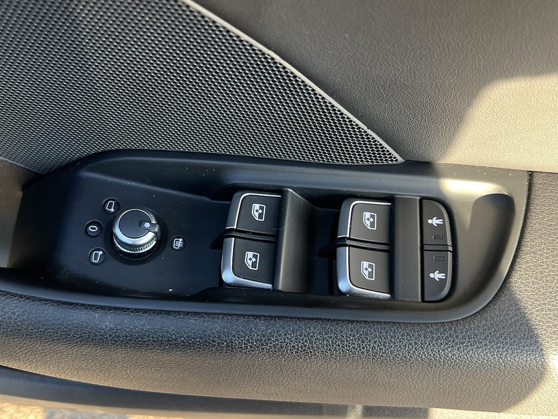 Audi A3 TFSI CoD Black Edition - U11730