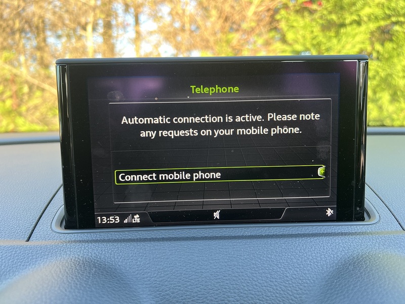 Audi A3 TFSI CoD Black Edition - U11730