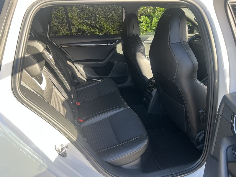 Skoda Octavia TDI vRS - U11731