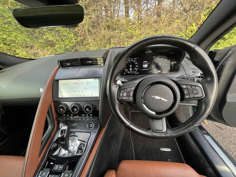 Jaguar F-Type V8 R-Dynamic - U11732