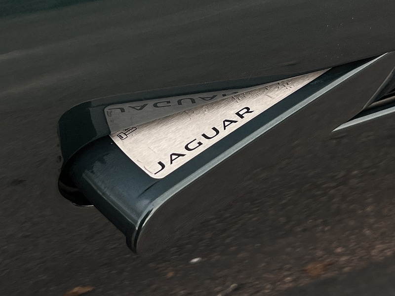 Jaguar F-Type V8 R-Dynamic - U11732