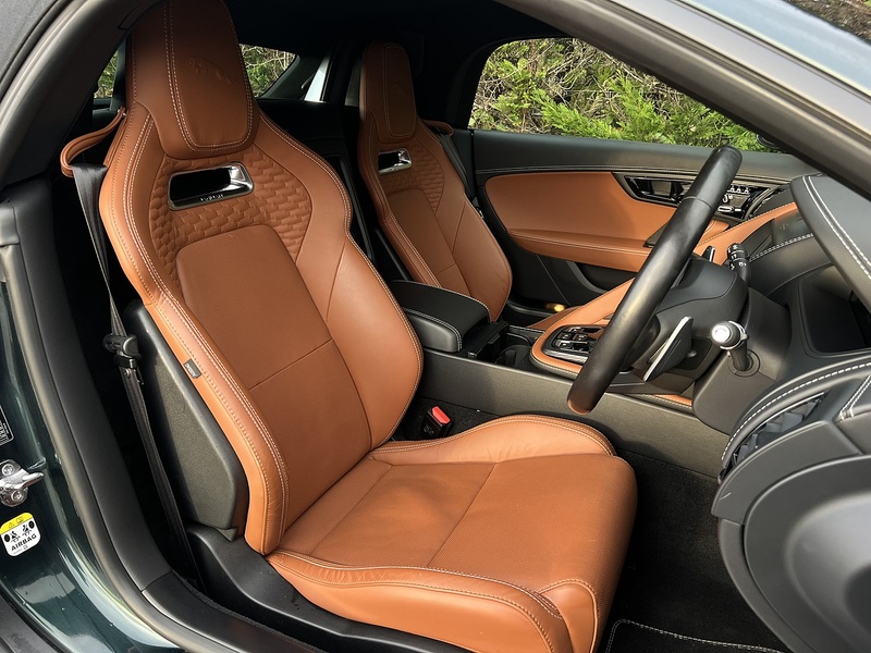 Jaguar F-Type V8 R-Dynamic - U11732