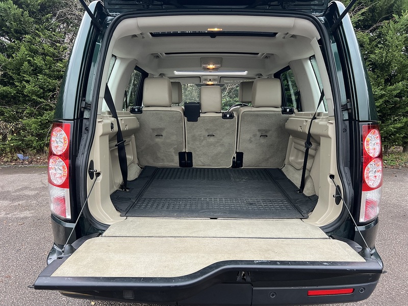 Land Rover Discovery 4 SD V6 HSE - U11733