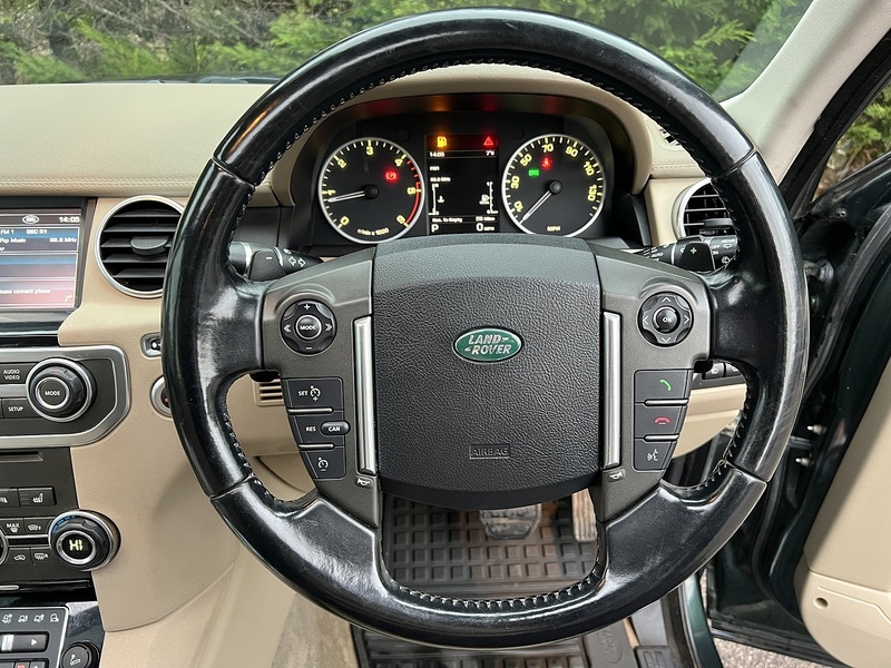 Land Rover Discovery 4 SD V6 HSE - U11733