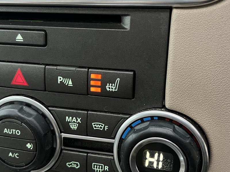 Land Rover Discovery 4 SD V6 HSE - U11733