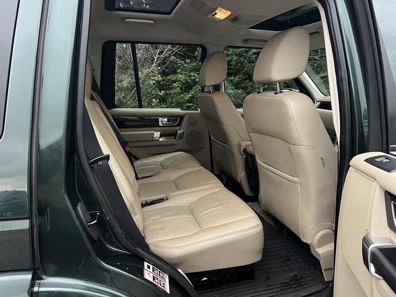 Land Rover Discovery 4 SD V6 HSE - U11733