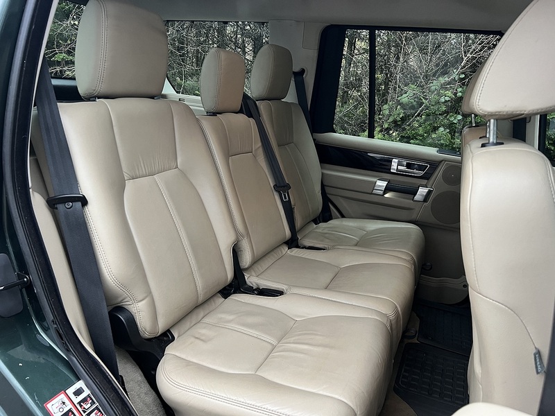 Land Rover Discovery 4 SD V6 HSE - U11733