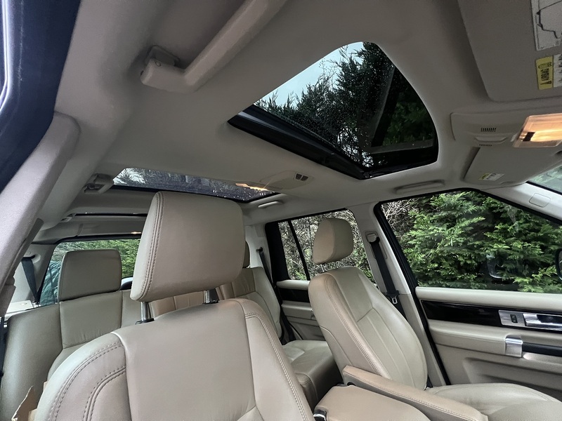 Land Rover Discovery 4 SD V6 HSE - U11733