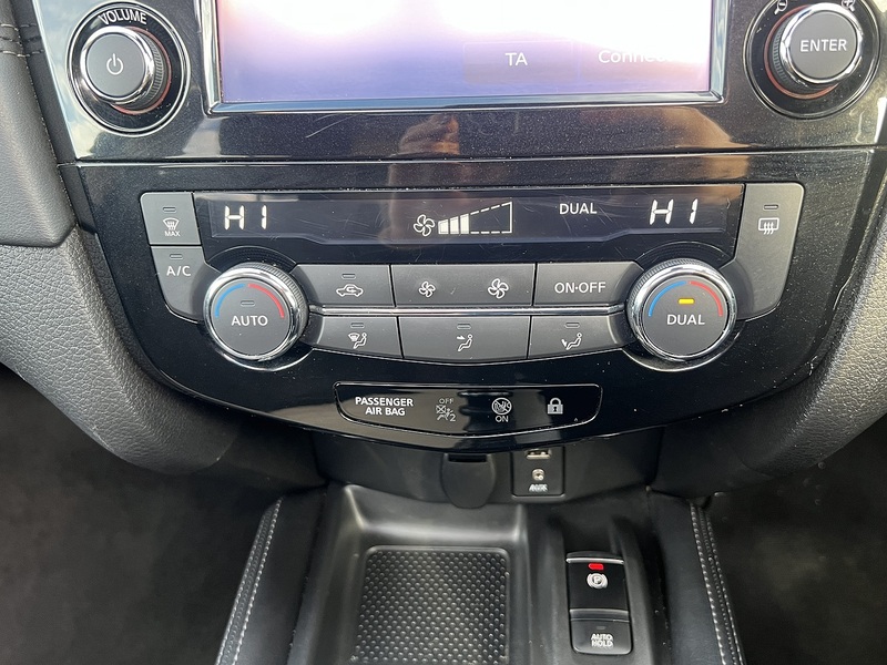 Nissan X-Trail dCi Acenta Premium - U11734