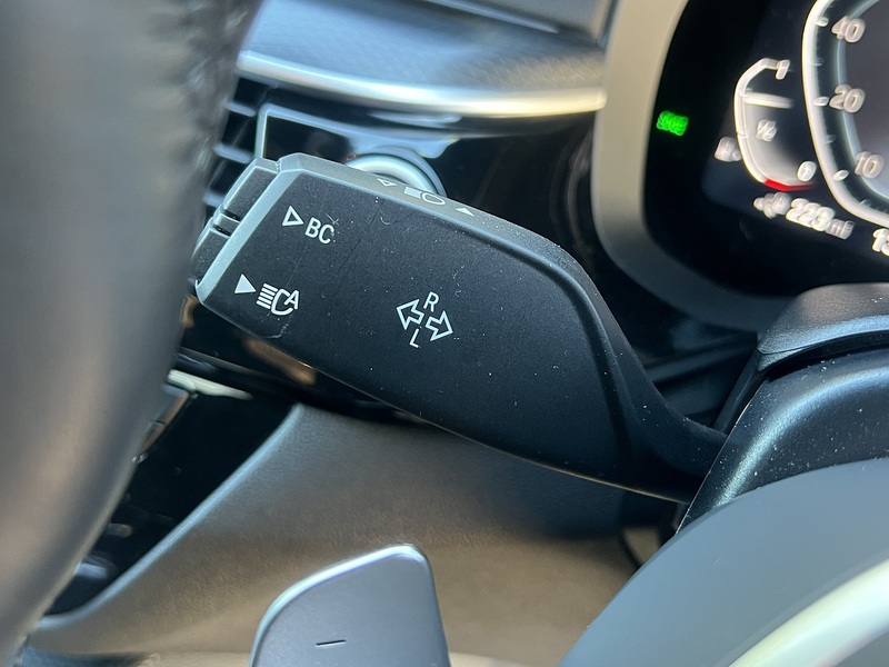 BMW 5 Series 530e M Sport - U11735