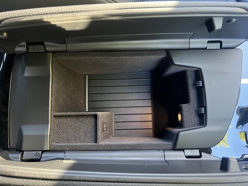 BMW 5 Series 530e M Sport - U11735