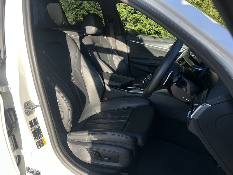 BMW 5 Series 530e M Sport - U11735