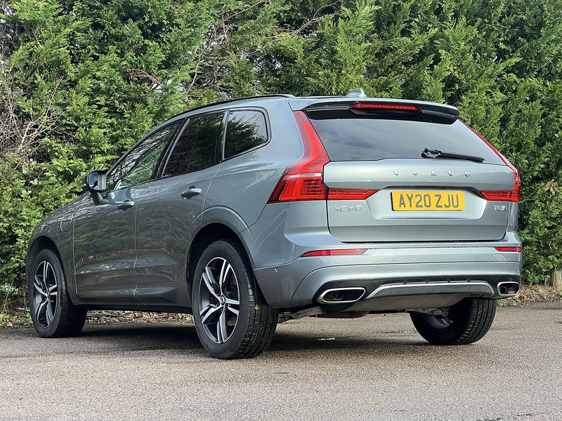 Volvo XC60 h T8 Twin Engine R-Design - U11740