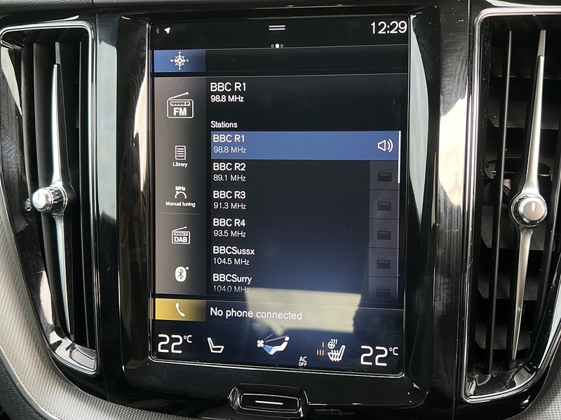 Volvo XC60 h T8 Twin Engine R-Design - U11740