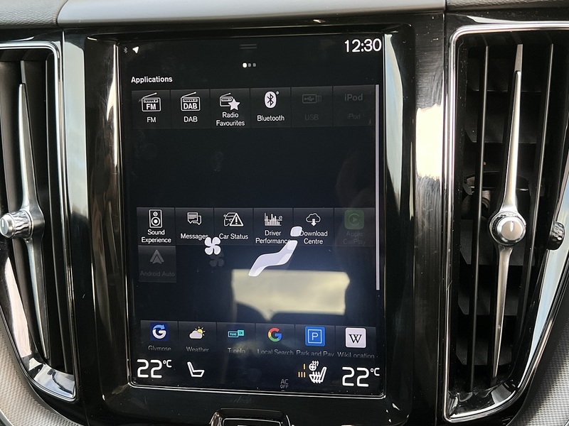 Volvo XC60 h T8 Twin Engine R-Design - U11740