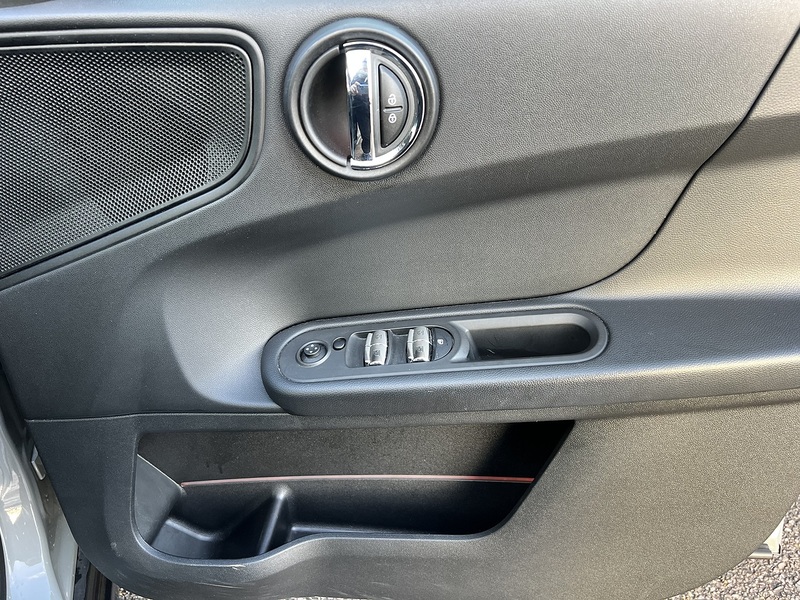 MINI Countryman Cooper Classic - U11741