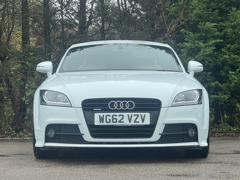 Audi TT TDI Black Edition - U11742