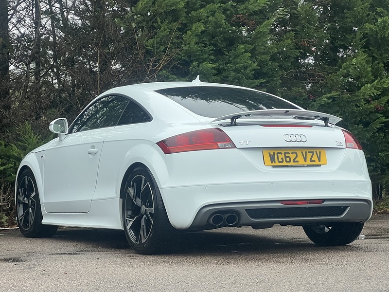 Audi TT TDI Black Edition - U11742