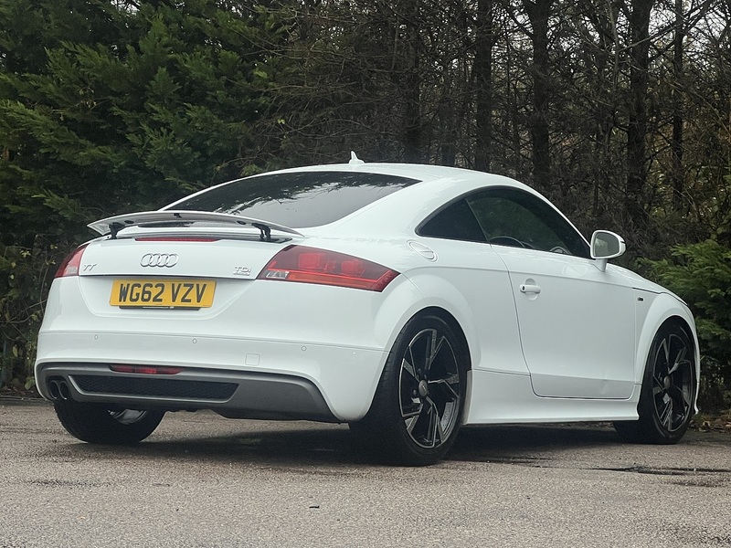 Audi TT TDI Black Edition - U11742