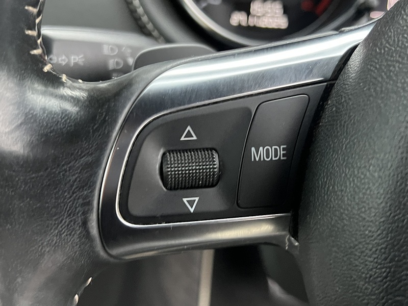 Audi TT TDI Black Edition - U11742