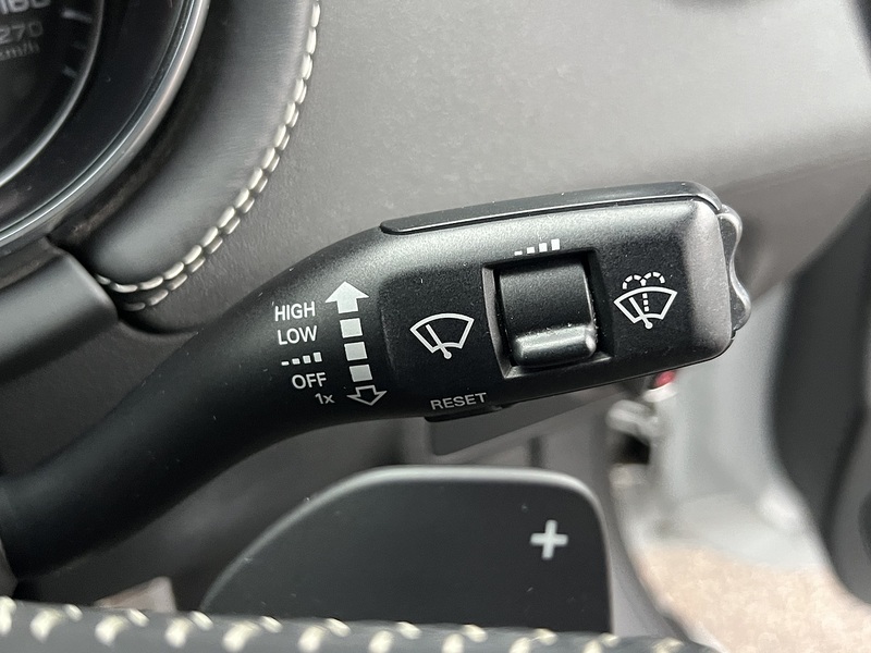 Audi TT TDI Black Edition - U11742