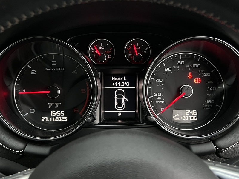 Audi TT TDI Black Edition - U11742