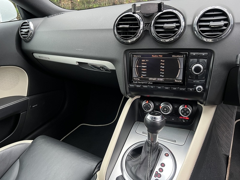 Audi TT TDI Black Edition - U11742