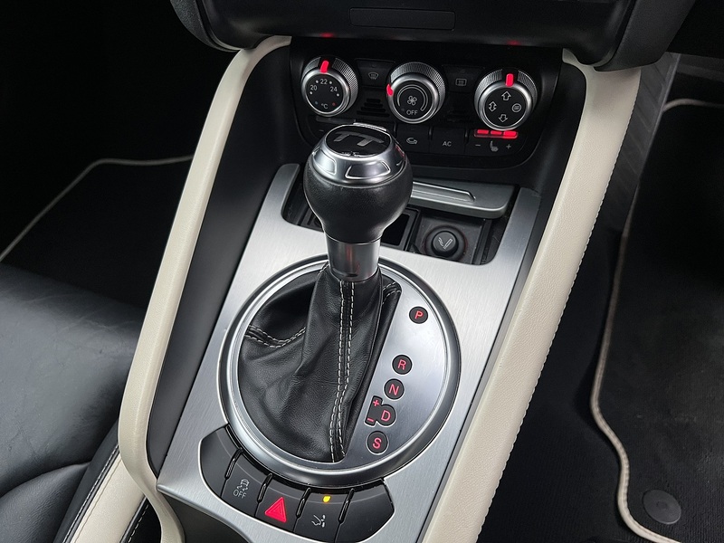 Audi TT TDI Black Edition - U11742