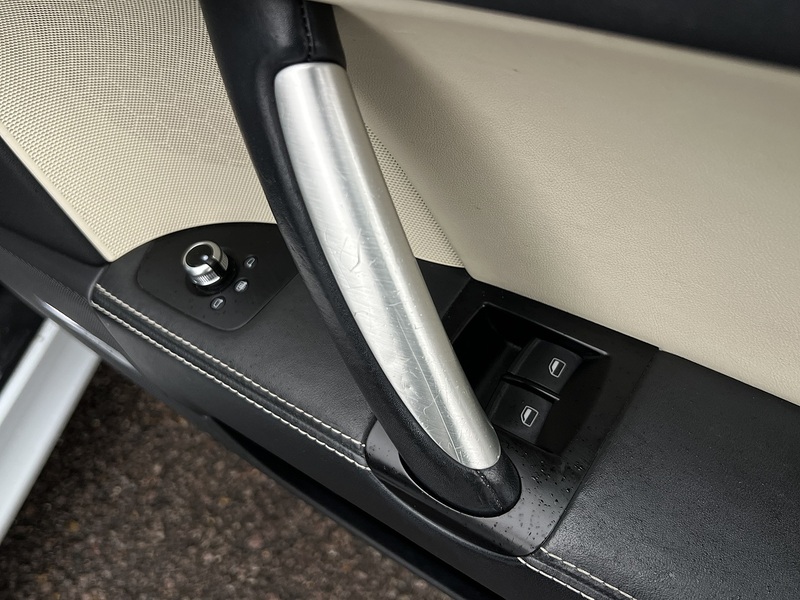 Audi TT TDI Black Edition - U11742