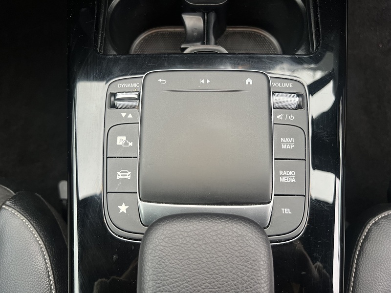 Mercedes-Benz A Class A250e AMG Line Edition - U11743