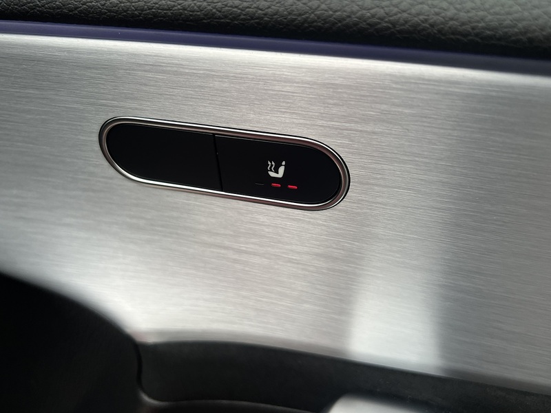 Mercedes-Benz A Class A250e AMG Line Edition - U11743