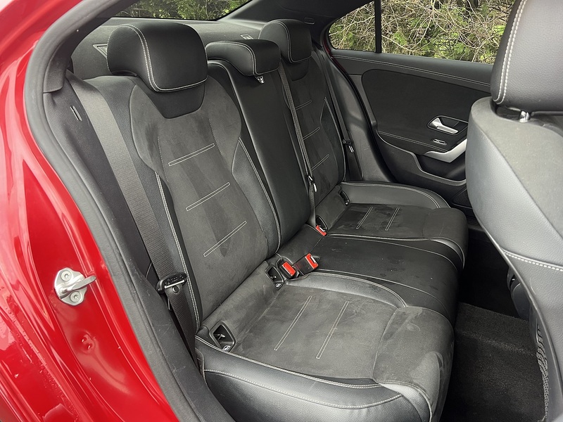 Mercedes-Benz A Class A250e AMG Line Edition - U11743